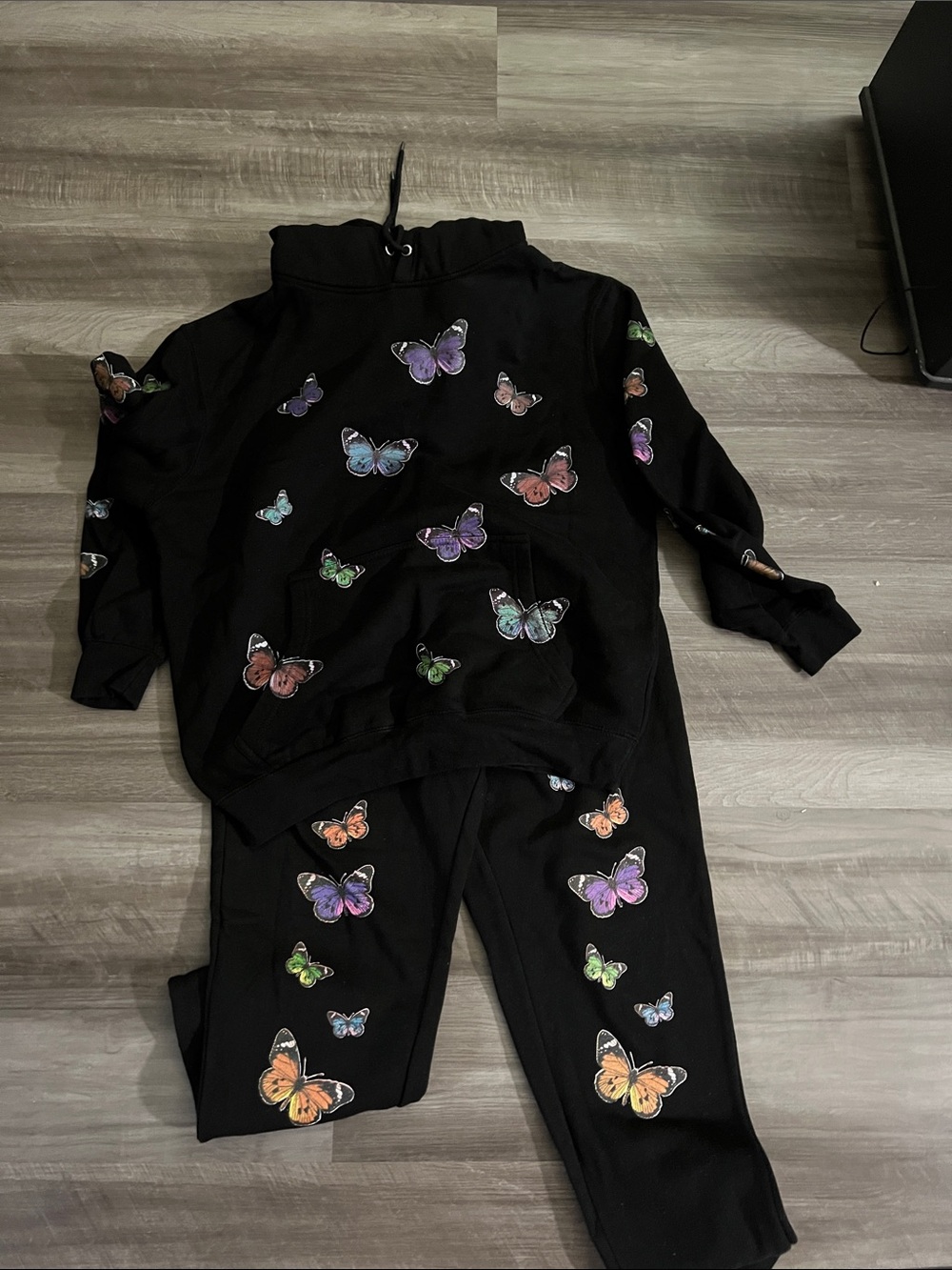 Fashion Nova Sweatsuit. Butterfly Joggers and Hoodie